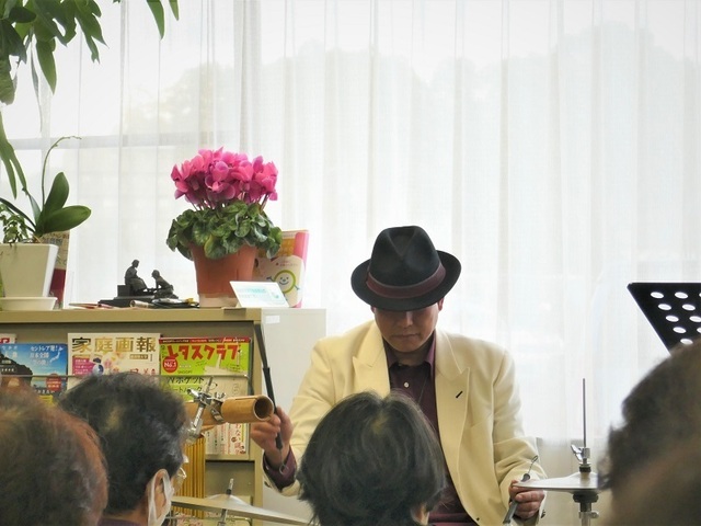 P1100433 (2).jpg